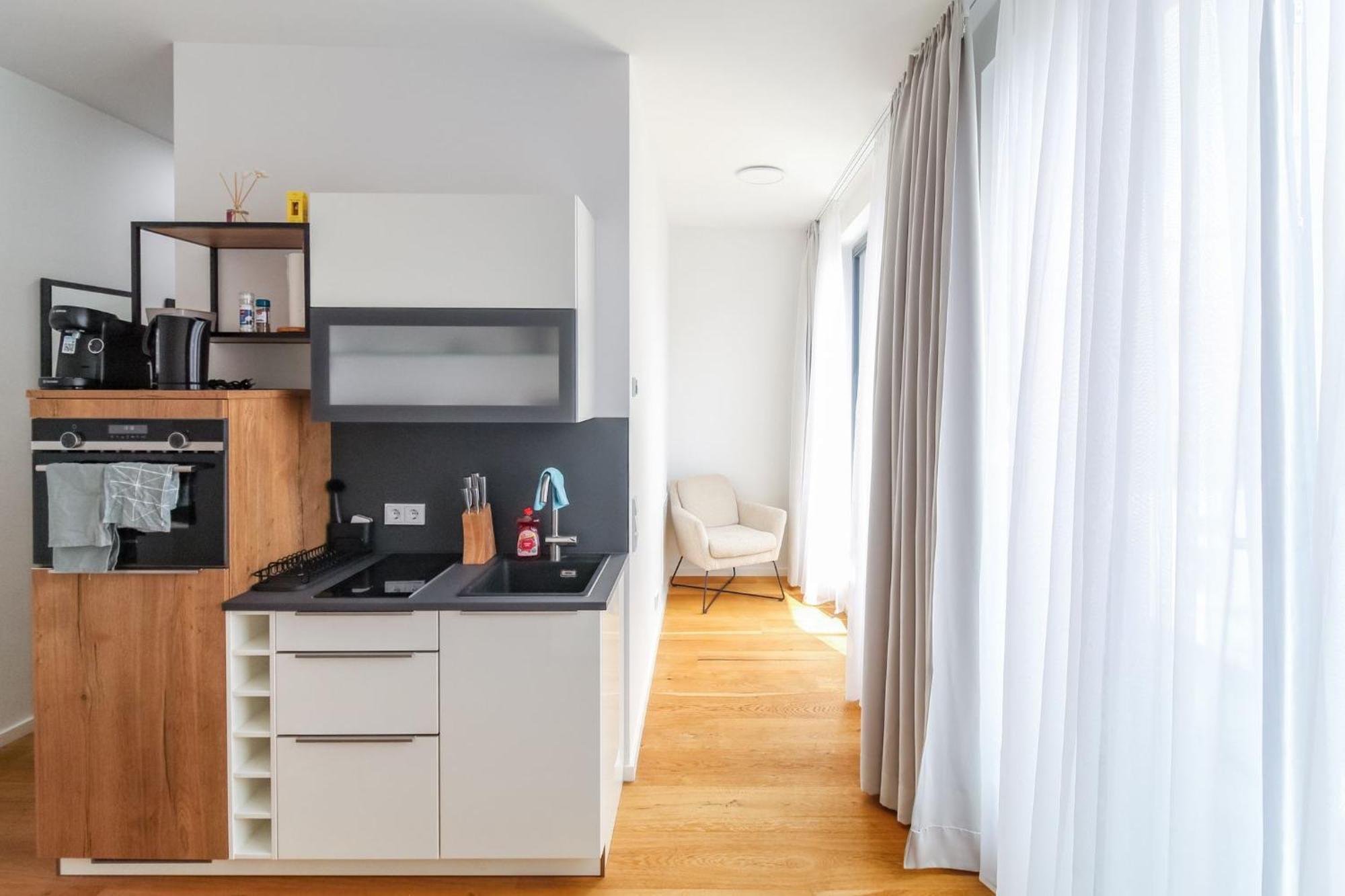 Helios Berlin Apartments Exterior foto